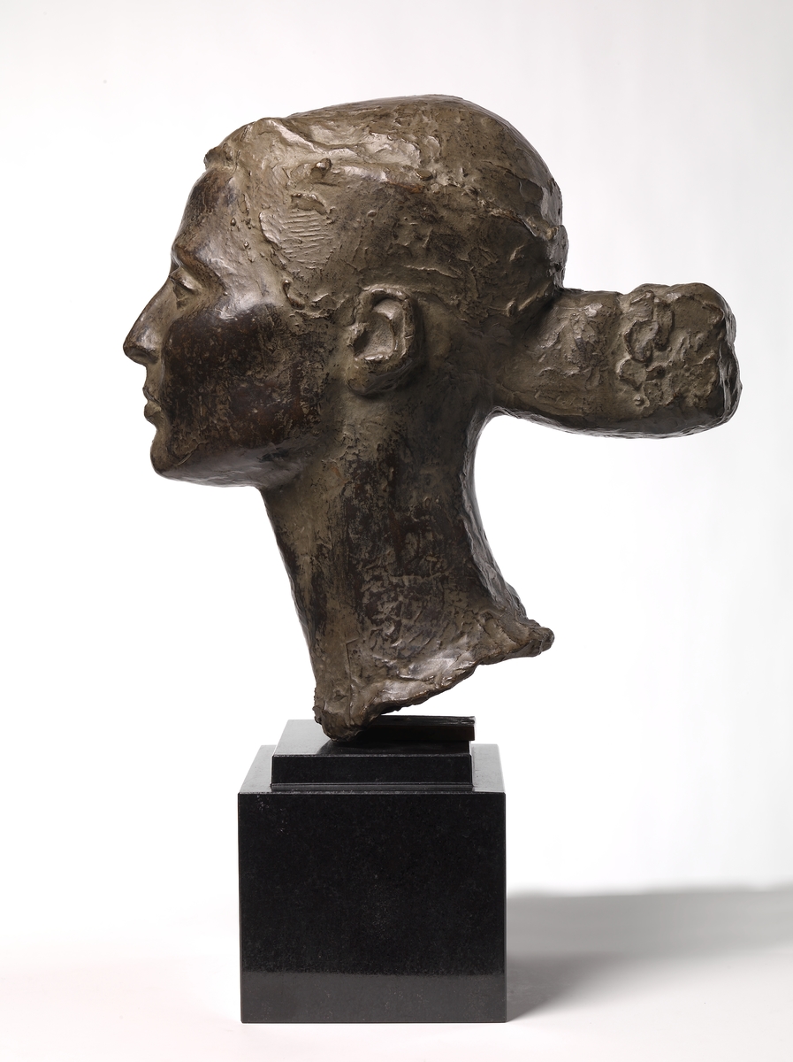 Islandsk kvinne [Skulptur]