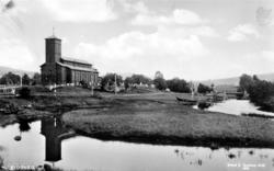 Postkort: 698 ";Eidsvåg. Eneret G. Sverdrup 1936."; Foto fra