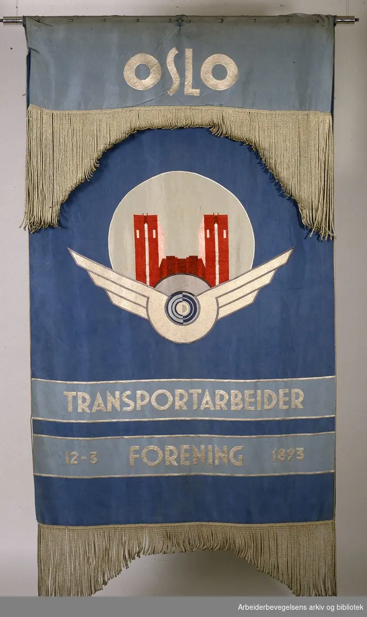 Oslo transportarbeiderforening.Stiftet 12. mars 1893..Forside..Fanetekst: Oslo transportarbeiderforening.12. mars 1893