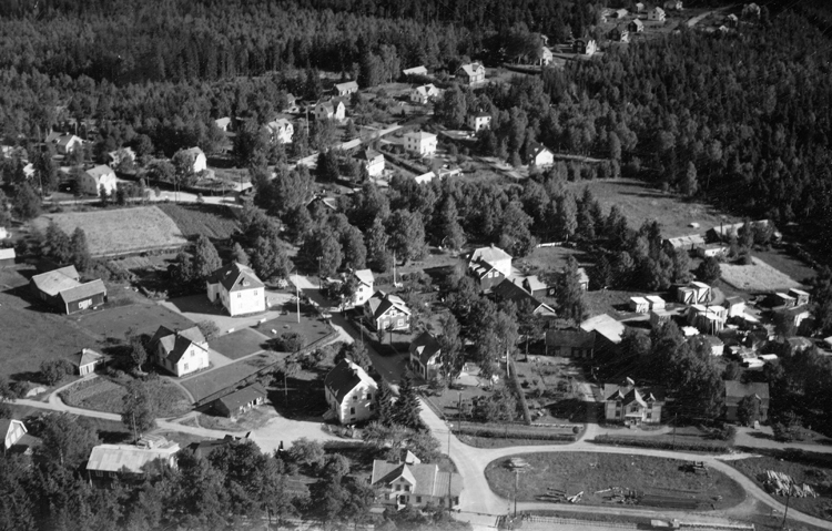 Rottne är en tätort i Växjö kommun i Kronobergs län, belägen på näset mellan Sörabysjön och Innaren.
Rottne omfattar även den tidigare kyrkbyn i Söraby socken, Söraby med Söraby kyrka.