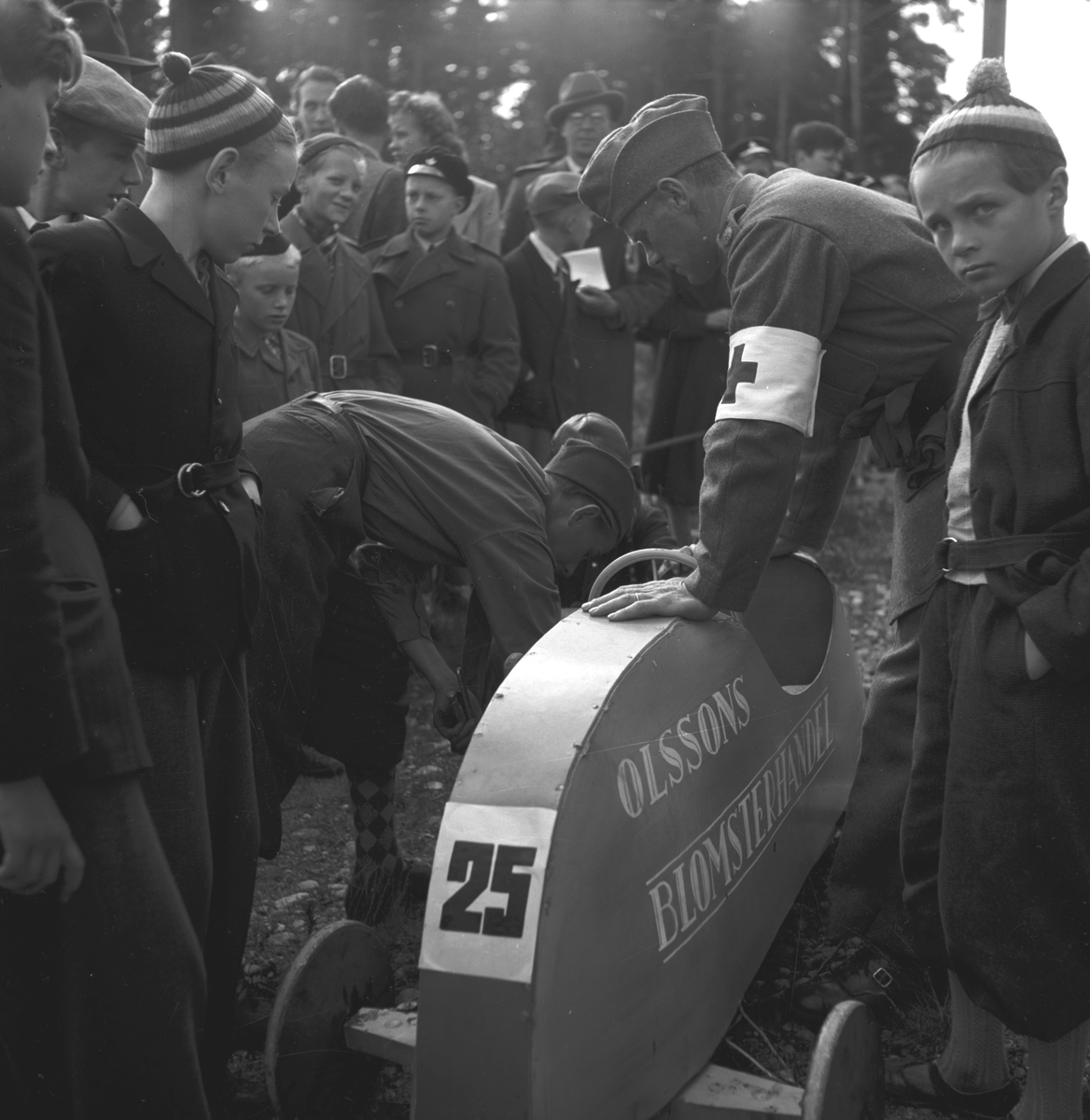 KFUM:s Pojkracertävling. September 1944. Bil nr 25 Olssons Blomsterhandel

