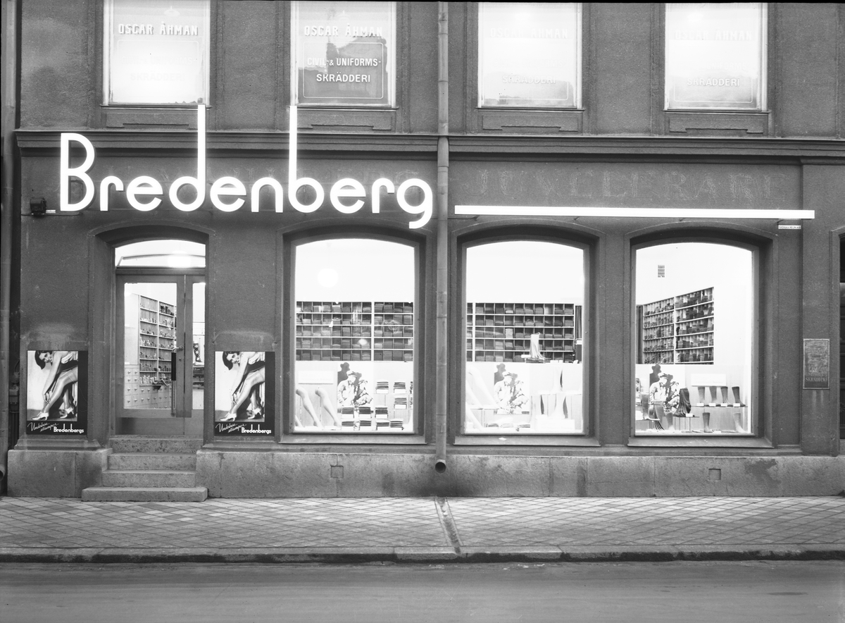 Bredenbergs. Interiör från butiken.
