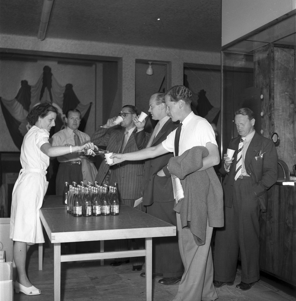 Köpmannaförbundets avslutning på kongressen i Gävle. 1946.