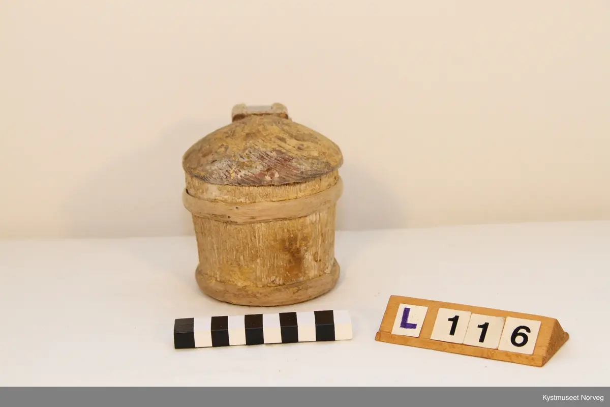 Smørkanne for å oppbevare smør i.