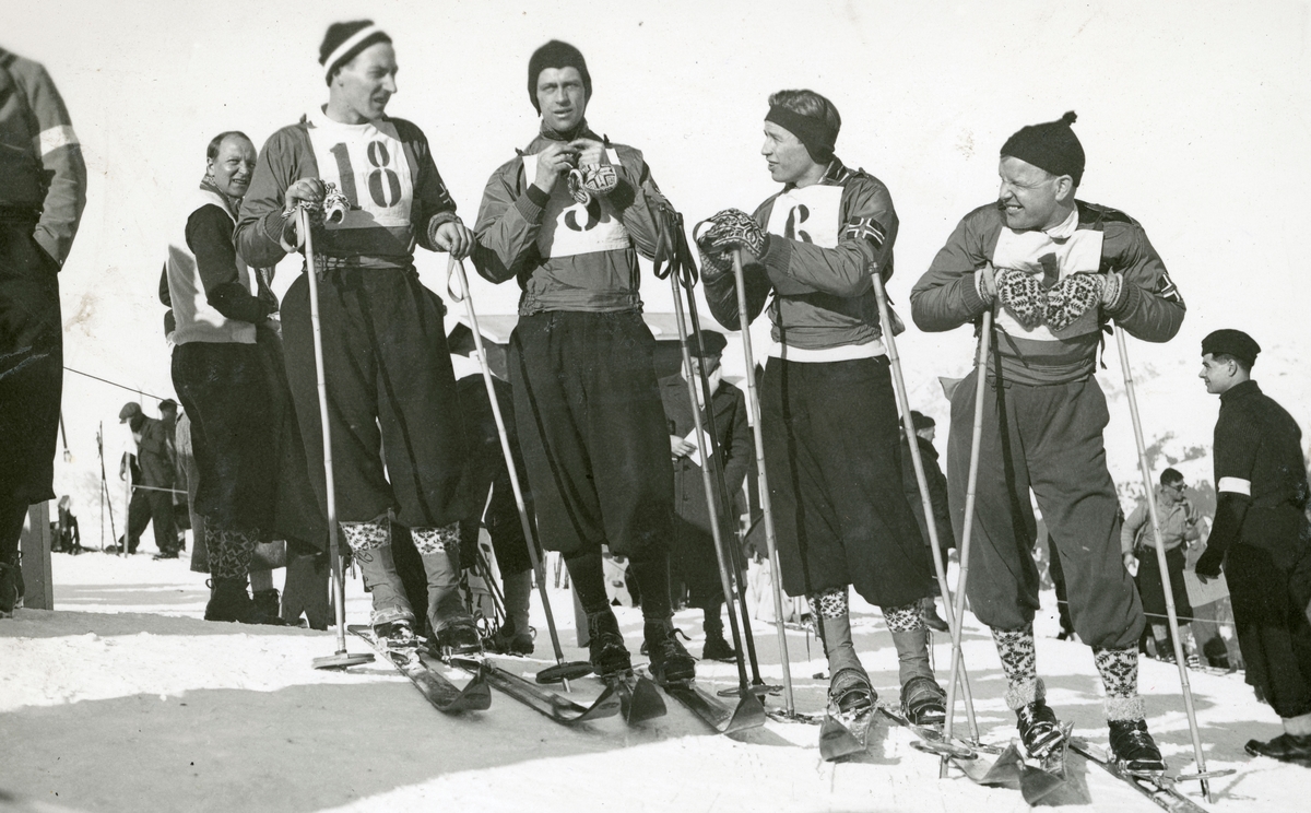 Norwegian athletes during French championship 1935