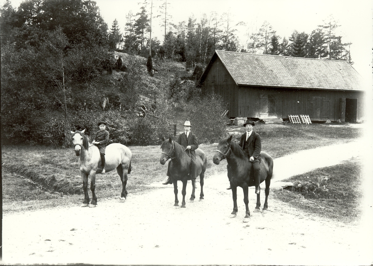 Ridtur i Basebo 1921.