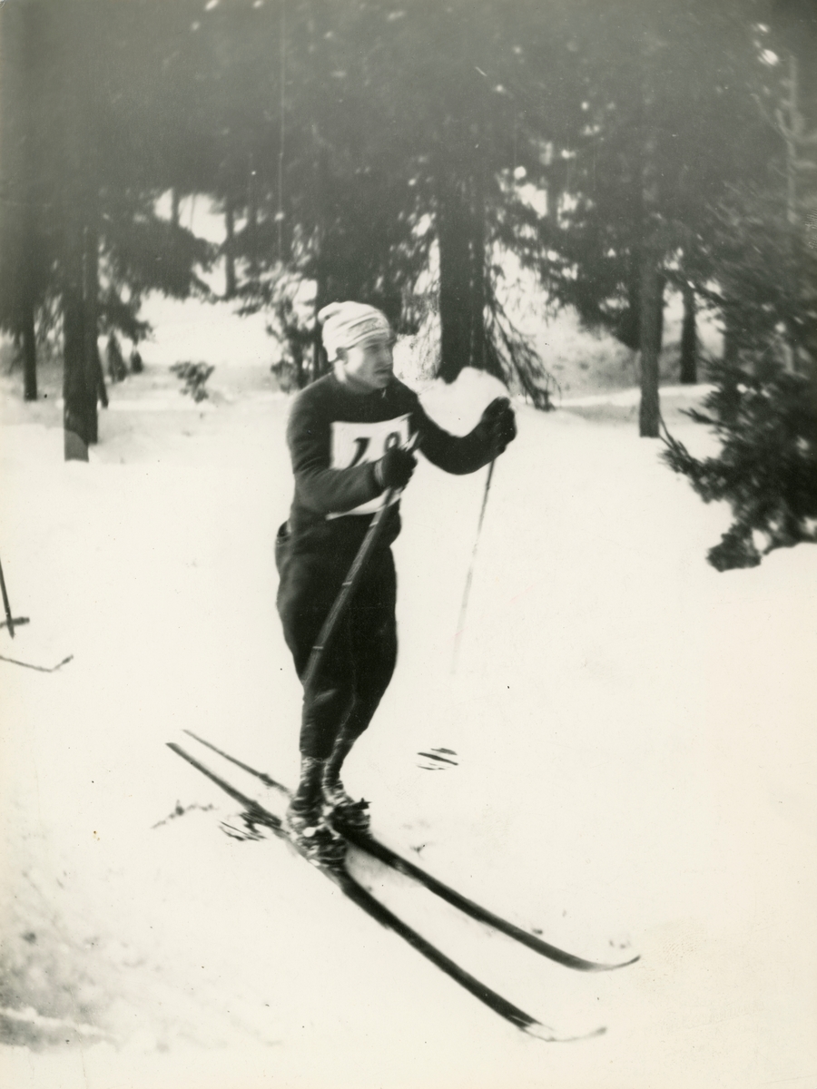 Skier Otto Aasen