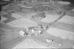 Høvren, Oppigard, Øyer, 1952, To våninsghus, toetasjes og en