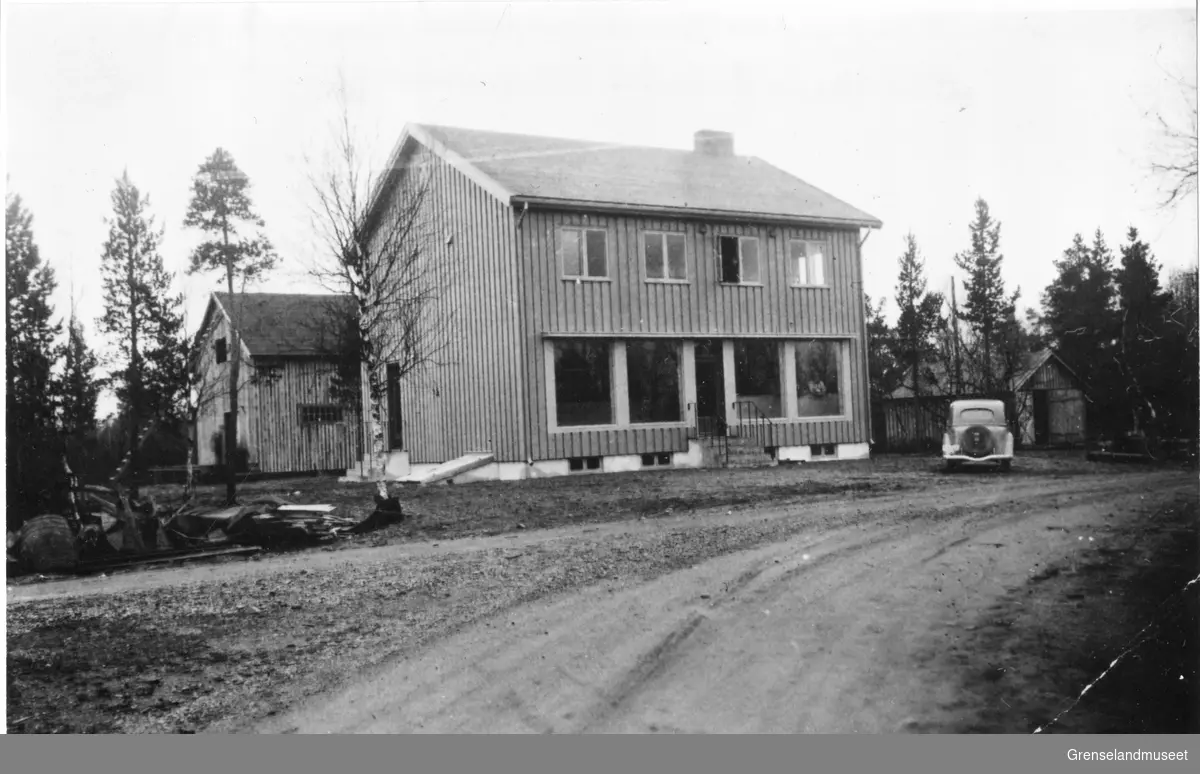Kirkenes kooperative Forening
filial Svanvik 1938

Nå Pasvikdalen Samvirkelag