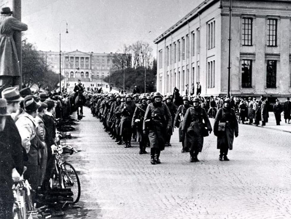 Tyske tropper marserer i Oslo, april 1940.
