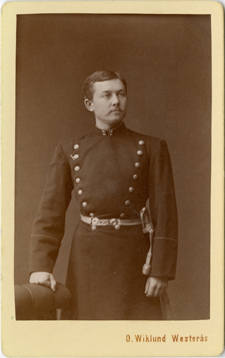Porträtt av Carl Fredrik (Fritz) von Post, löjtnant vid Västmanlands regemente I 18.