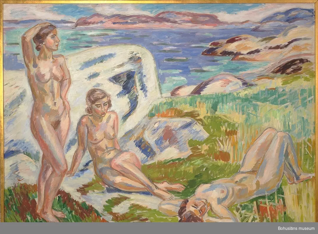 Motiv med tre kvinnor vid Hakefjorden