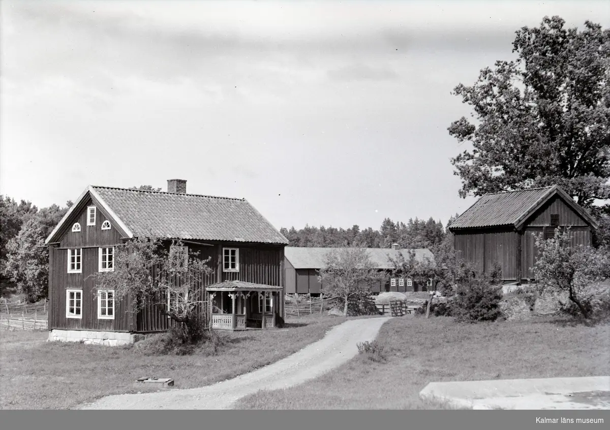 Hus i Höckhults by.