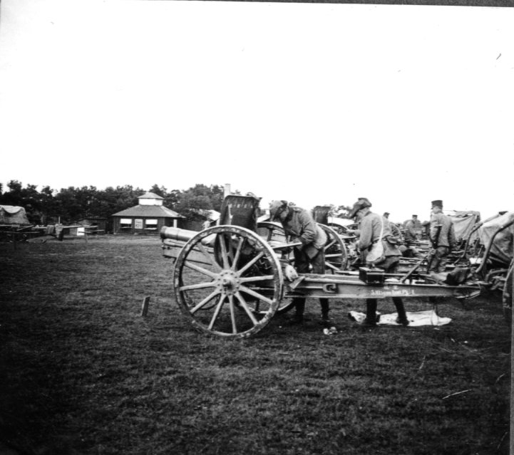 Kanon m/1902. 7,5 cm. Marsch. Tånga Hed.