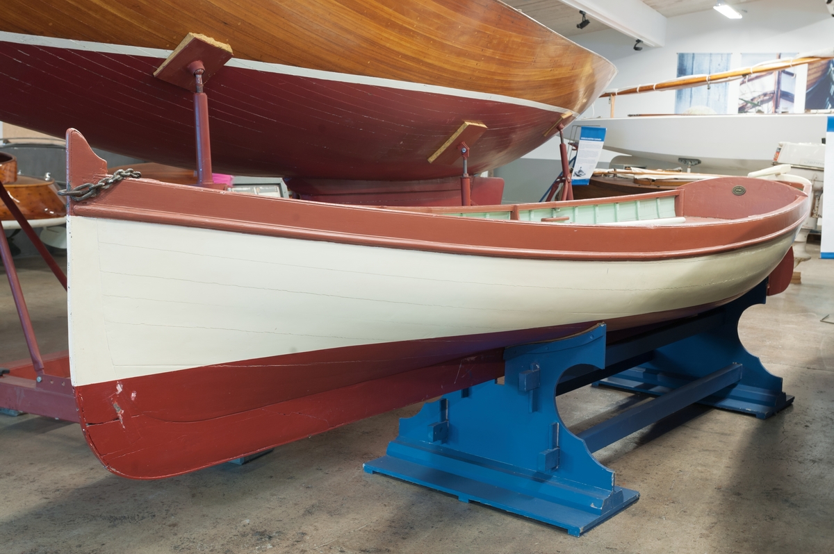 Roddbåt -#N# Sjöhistoriska museet /#N# DigitaltMuseum