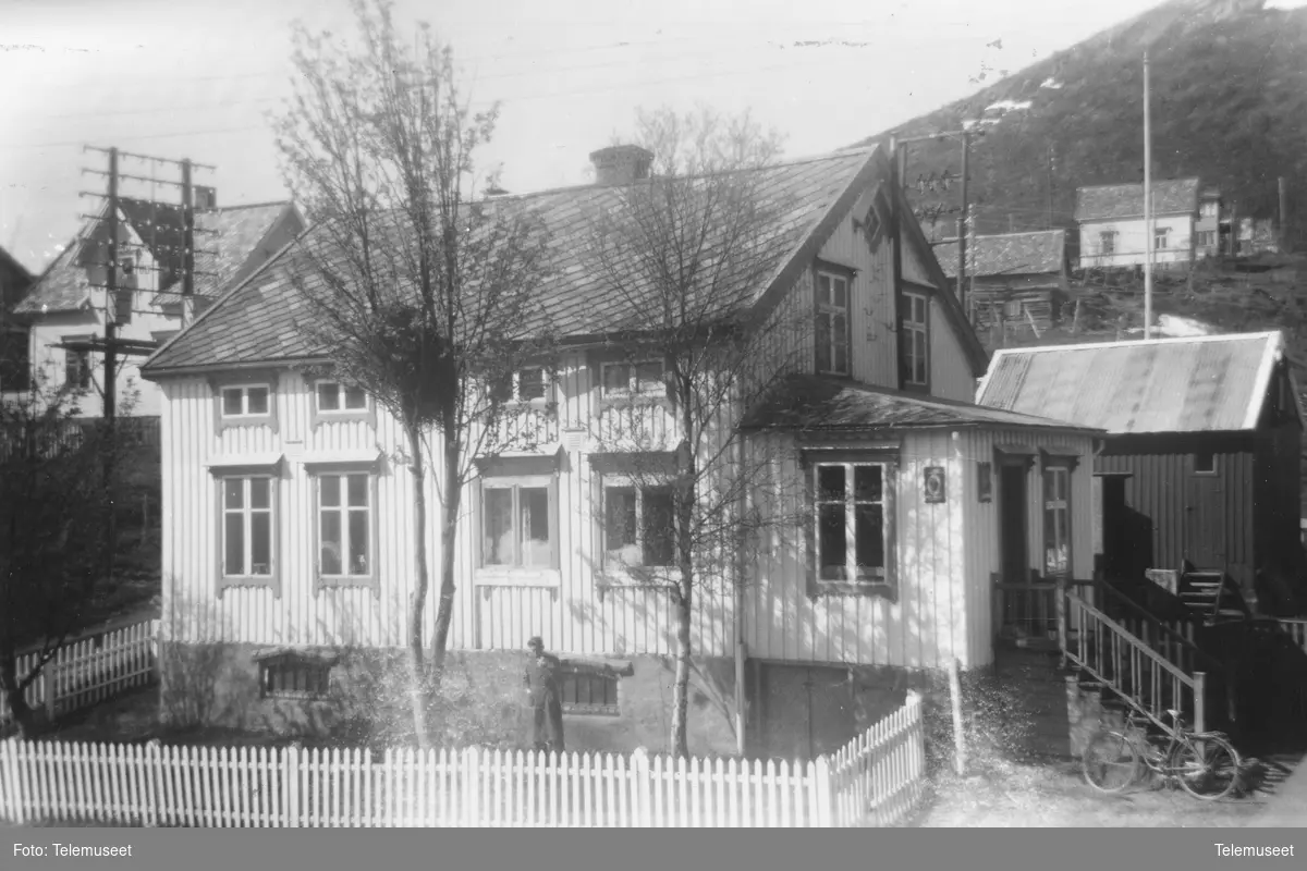 Skjervøy telegrafstasjon 1954