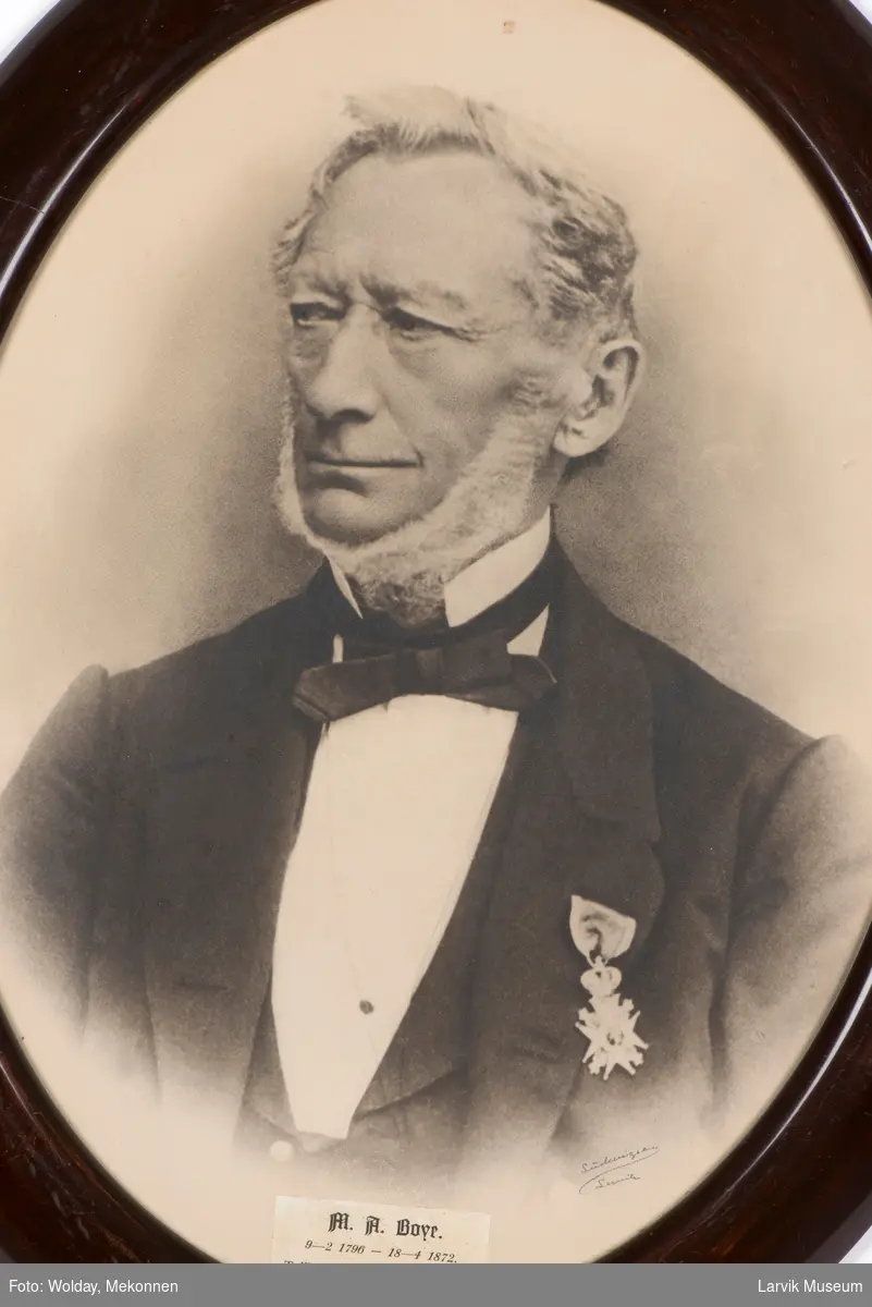 Mathias Andreas Boye, født på Kongsberg 9. februar 1796, død 18. april 1872. Han var sønn av rektor Engelbrekt Boye og hustru Dorthes Sophie Sthyr. Toldkasserer i Larvik fra 23. juli 1858 til 1872.