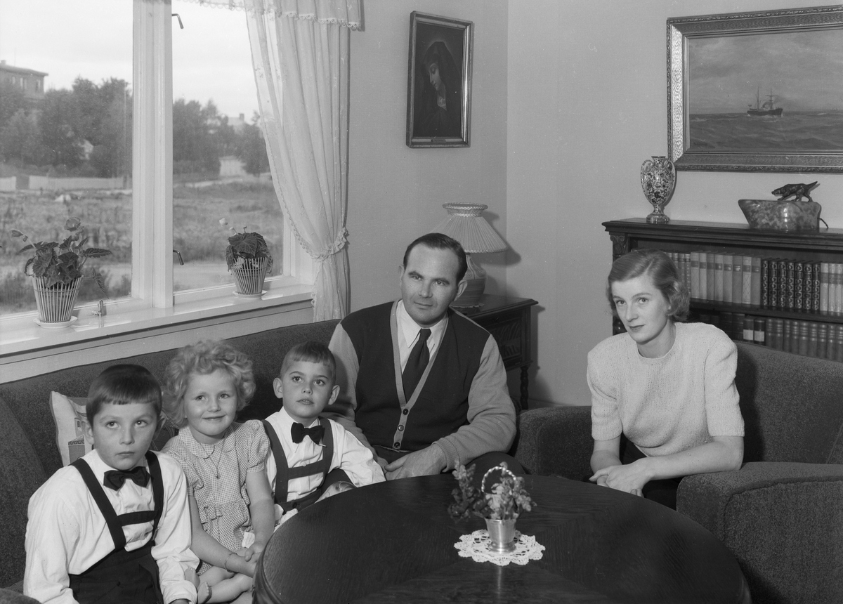 Disponent Johan Marius Setsaas med familie