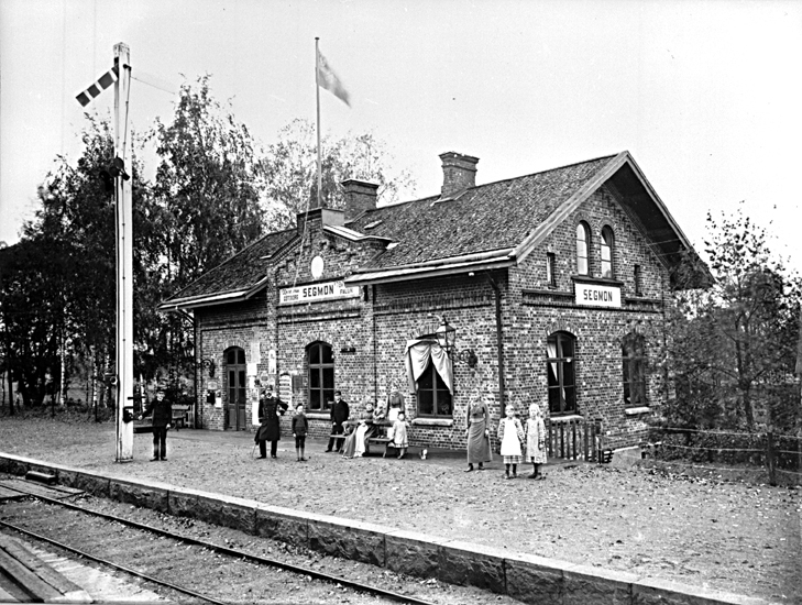 Segmons station 1892.