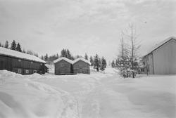 Gårdene Straum ved Fustvatnet.Samt andre landskapsbilder.
