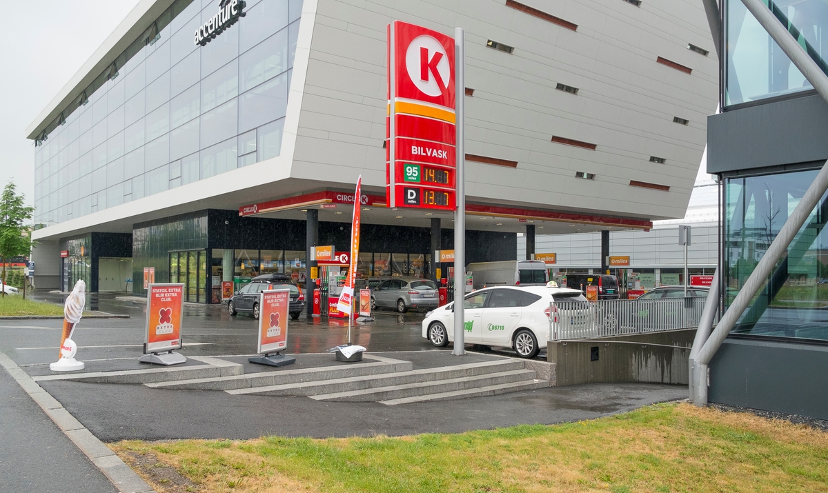 Circle K bensinstasjon Rolfsbuktveien Fornebu Bærum