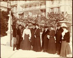 Bilde fra Marie Knudtzon (1879-1966) sin fotosamling. Se bil