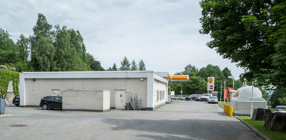 Shell bensinstasjon Solbråveien Asker