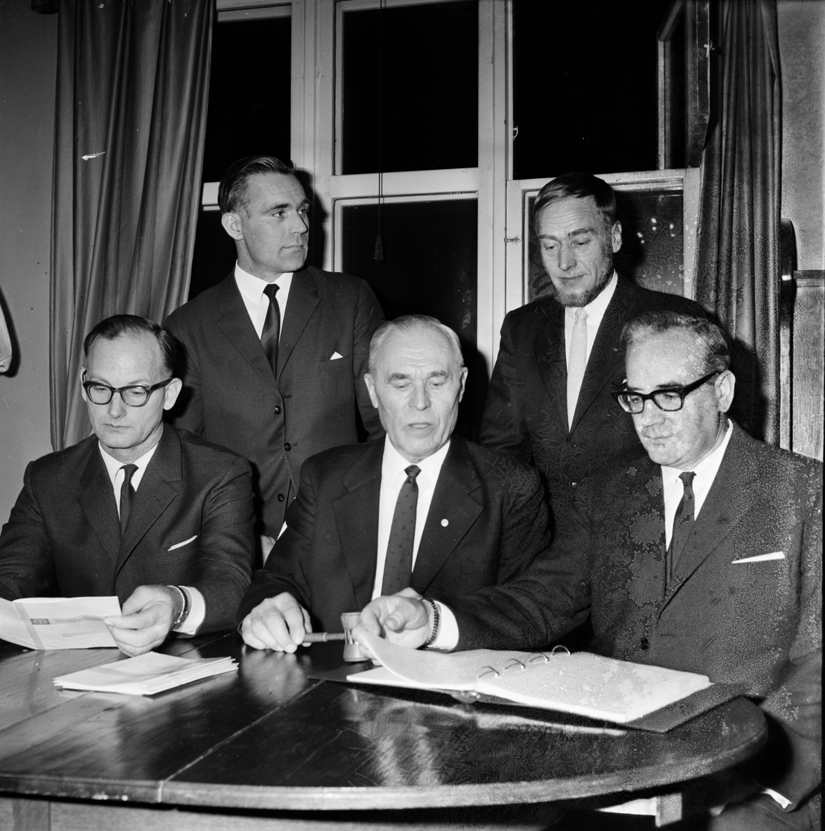 RLF-avdelning i Bollnäs och jordbrukskassans årsmöte.
4/3-1967