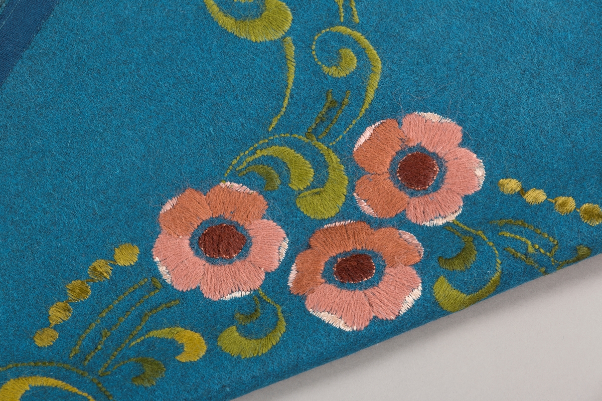 Blomster, blad og linjer