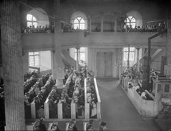 Fullsatt Sør-Fron kirke