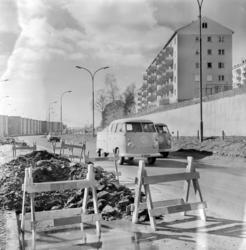 Trondhjemsveien. Aschehaugsvingen ovenfor Veitvet. Mars 1963