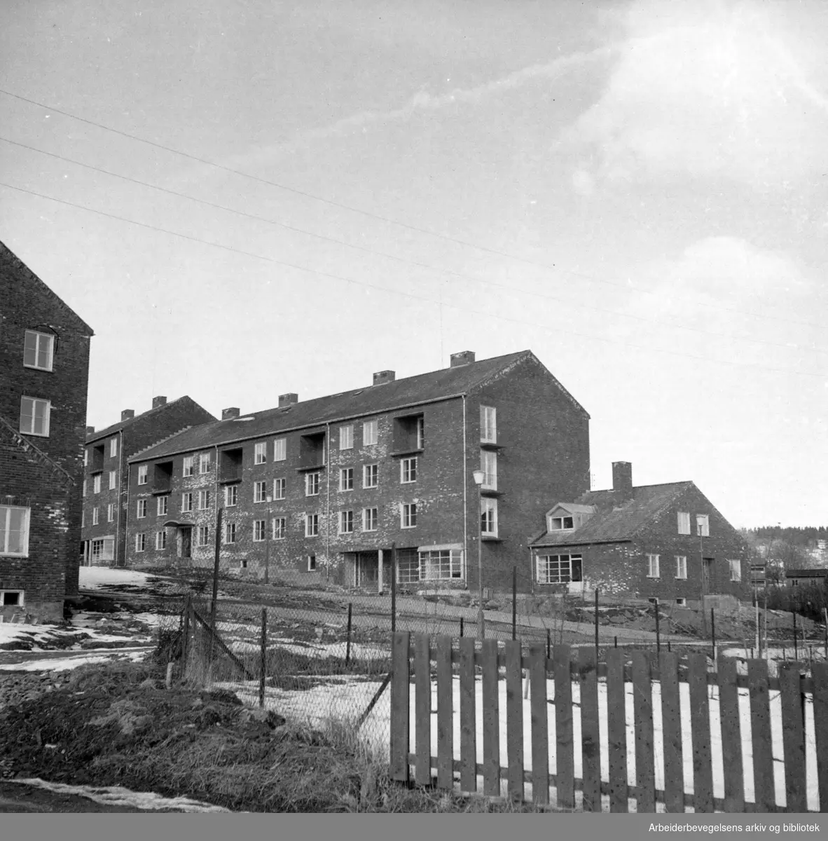 Sogn, Studentbyen under bygging. April 1952