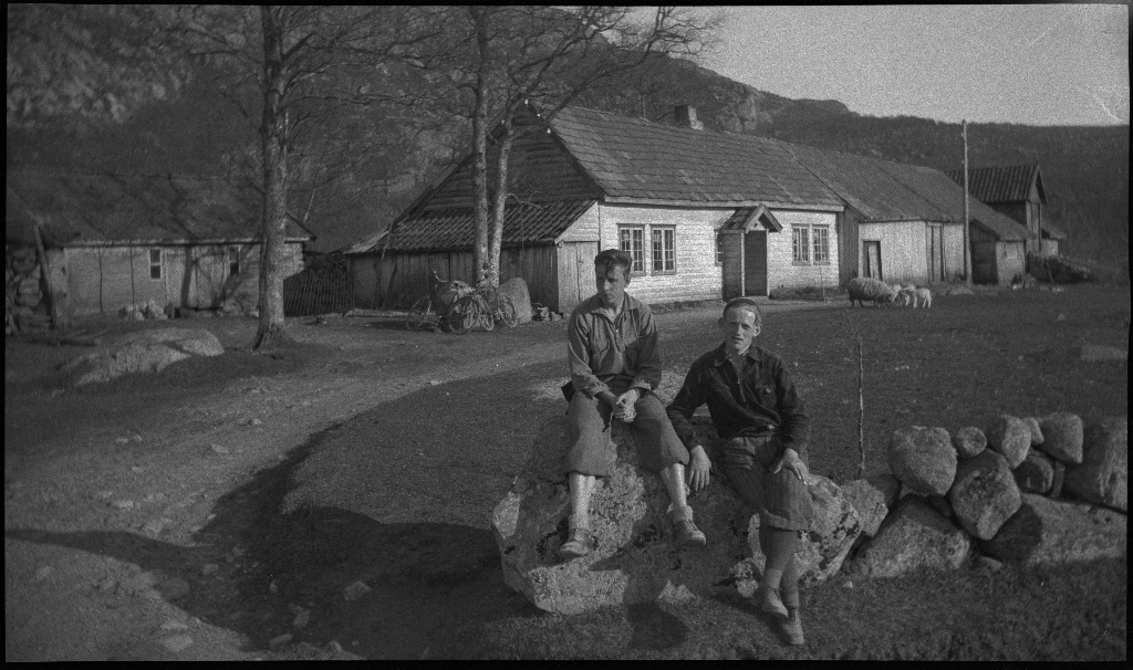 Cykkeltur Dansen-Vommå-Ims-Høle. Arne Rasmussen. Korsvold. 2. mai 1937 ...