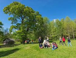 Skoleelever på Oppistun Børli, arrangement i regi av Kongsvi