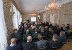 Historisk markering på Gaarder gard i Elverum, Hedmark. Her 