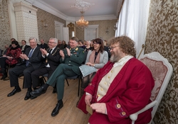 Historisk markering på Gaarder gard i Elverum, Hedmark. Her 