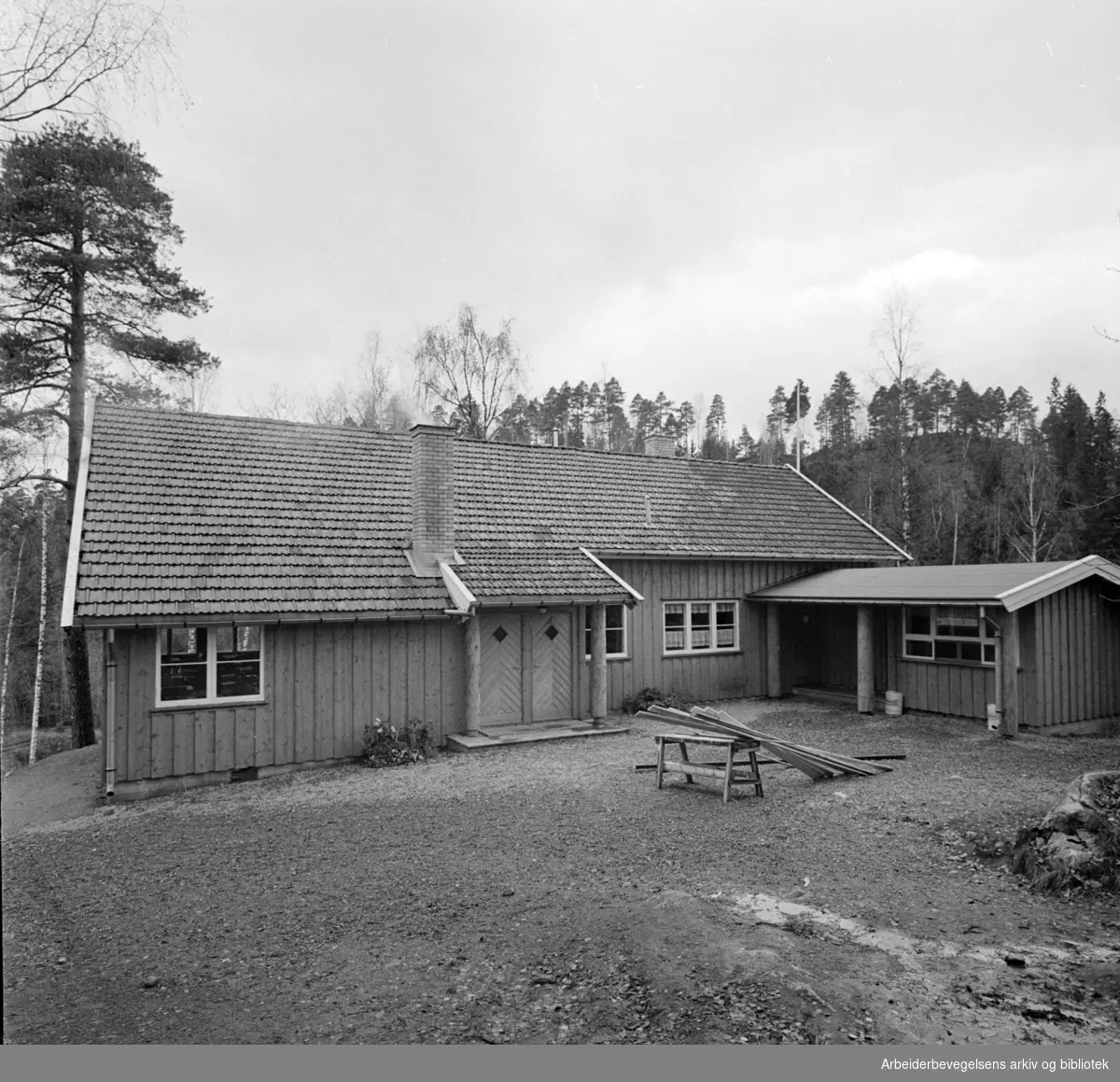 Rustadsaga. Rustadsaga serveringssted. November 1959