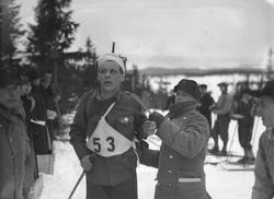 Militært langrenn med skyting. Nr. 53 Soldat Reidar Roll