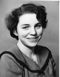 Liv Kjos-Hansen (12.1.1937 - )