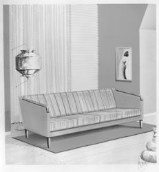 Skisse/teikning av sofa.