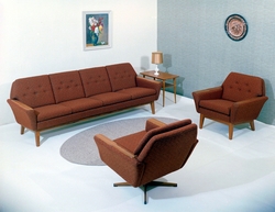 Salong. Sofagruppe med sofa og lenestolar.