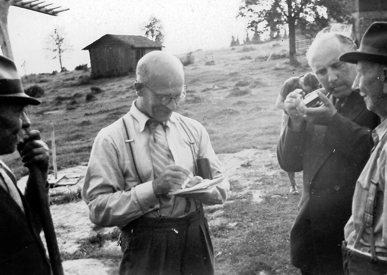 Fr v Henrik Mattsson f 1866 i Berg, Tjärnberget, Sigurd Bograng, Richard Broberg, Julius