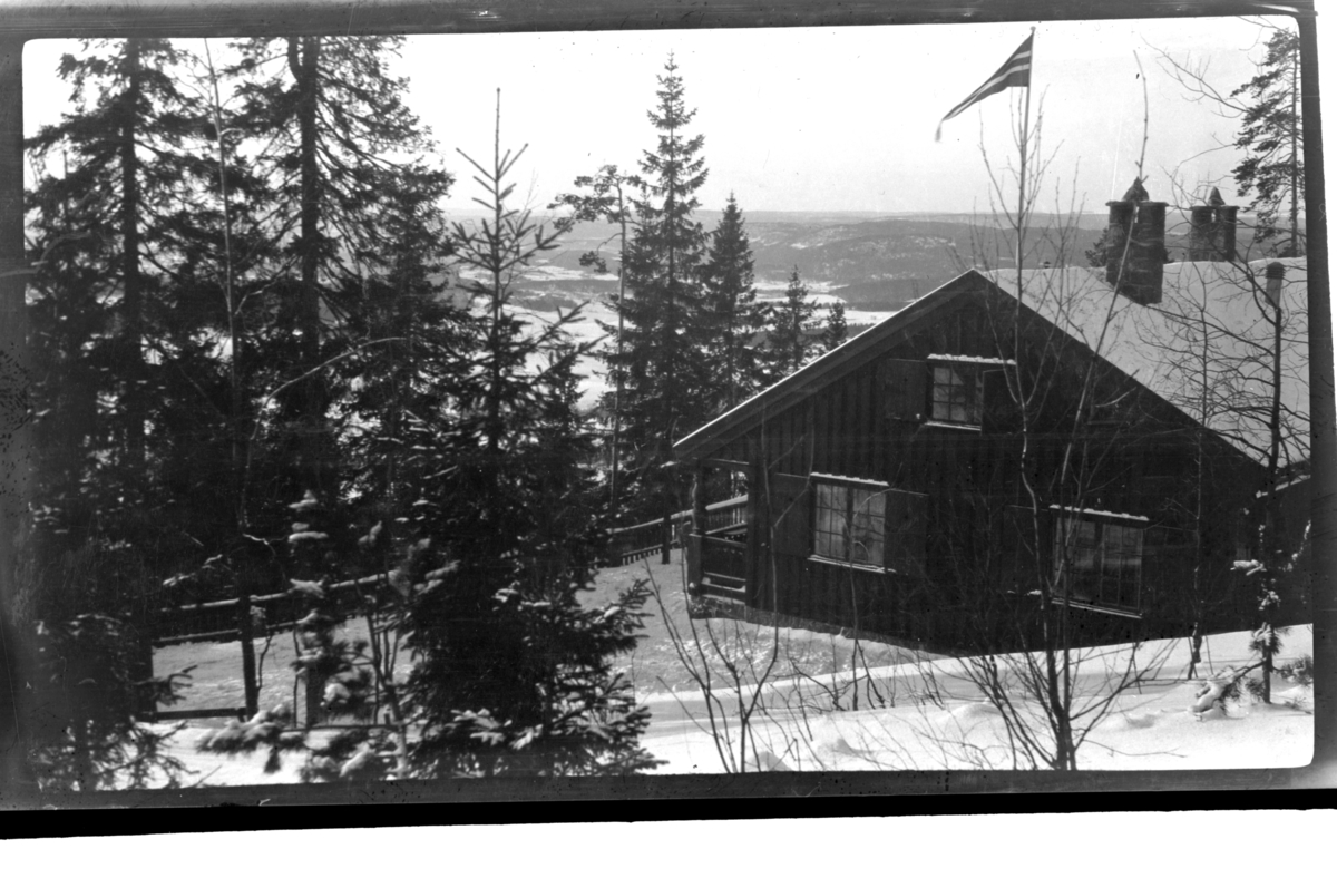 Vinter, Villa Knyggen sett ovenfra. Fotografert 1918-1919.
