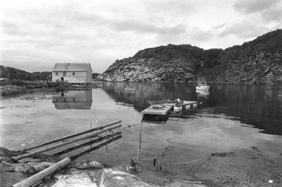 Brygger og landskap ved Sundsvollsundet.