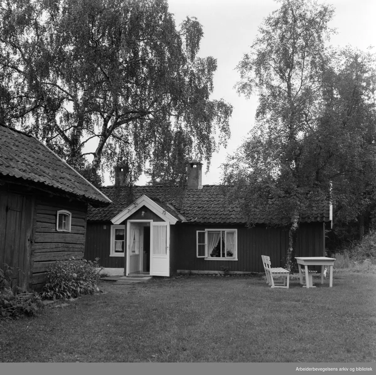 Grønningen. Husmannsplass ved Makrellbekken. September 1958