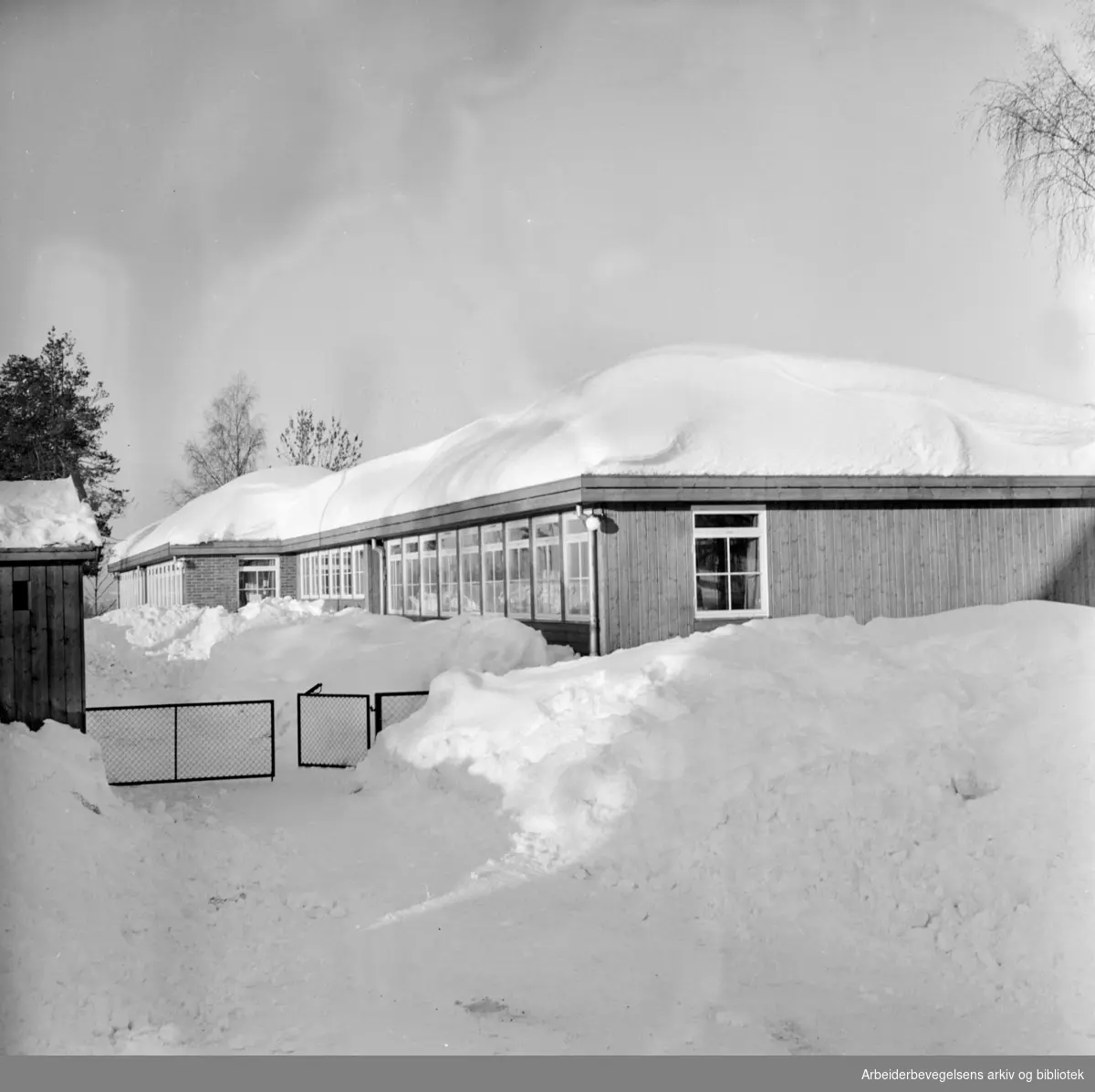 Bogerud. Bogerudsletta daghjem åpnet. Februar 1966
