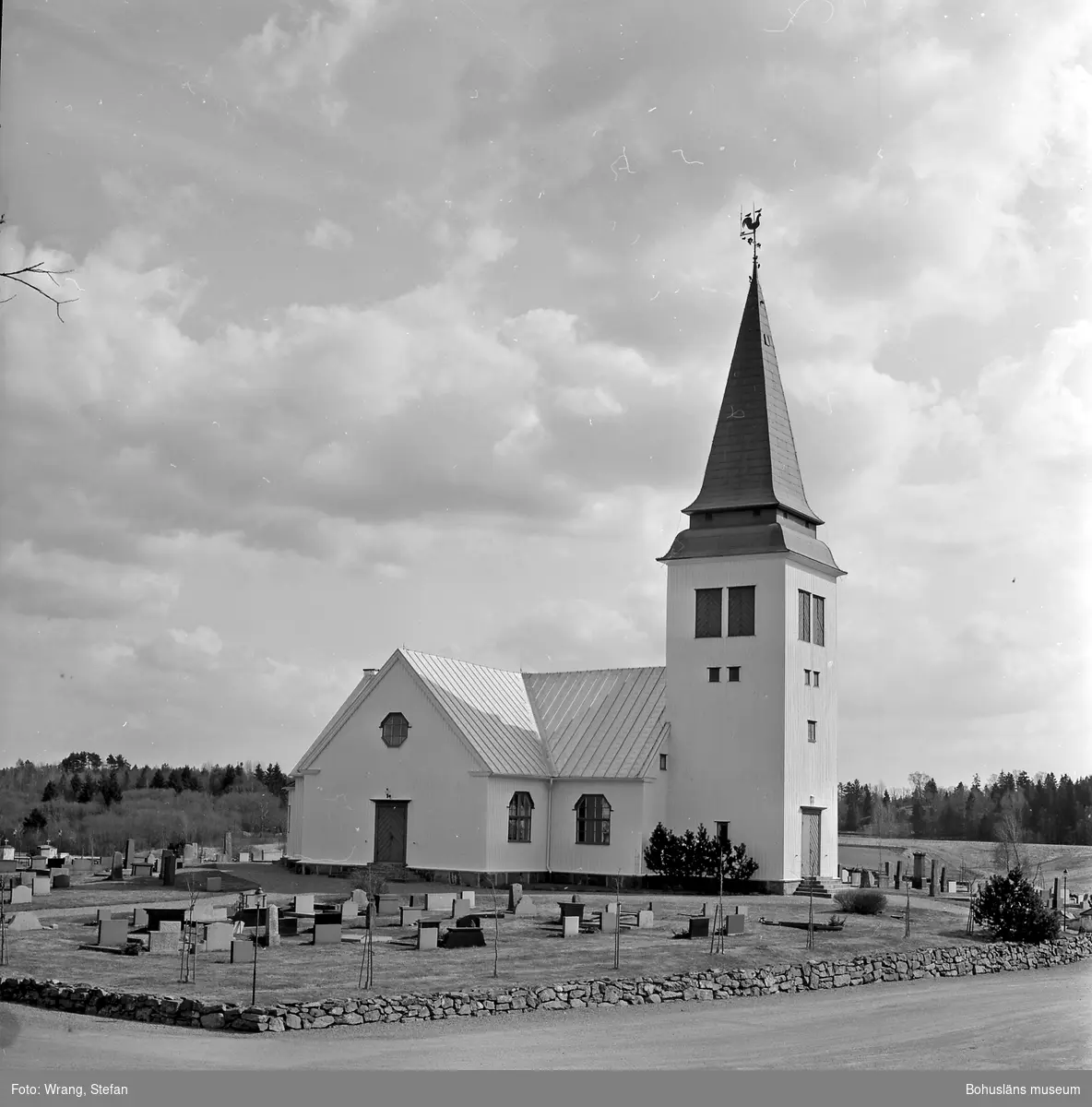 Text till bilden: "Hede kyrka. Från nordväst".