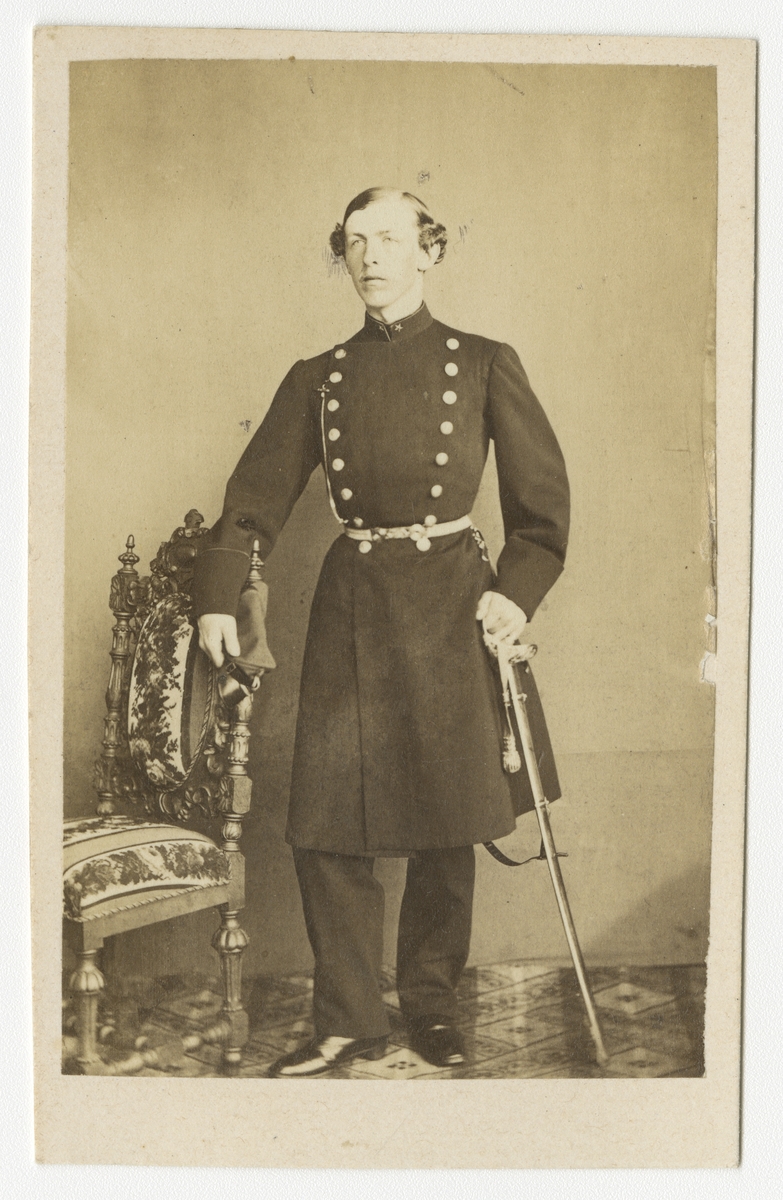 Porträtt av Jens Georg Ludvig Malling, underlöjtnant vid Västgöta regemente I 6.