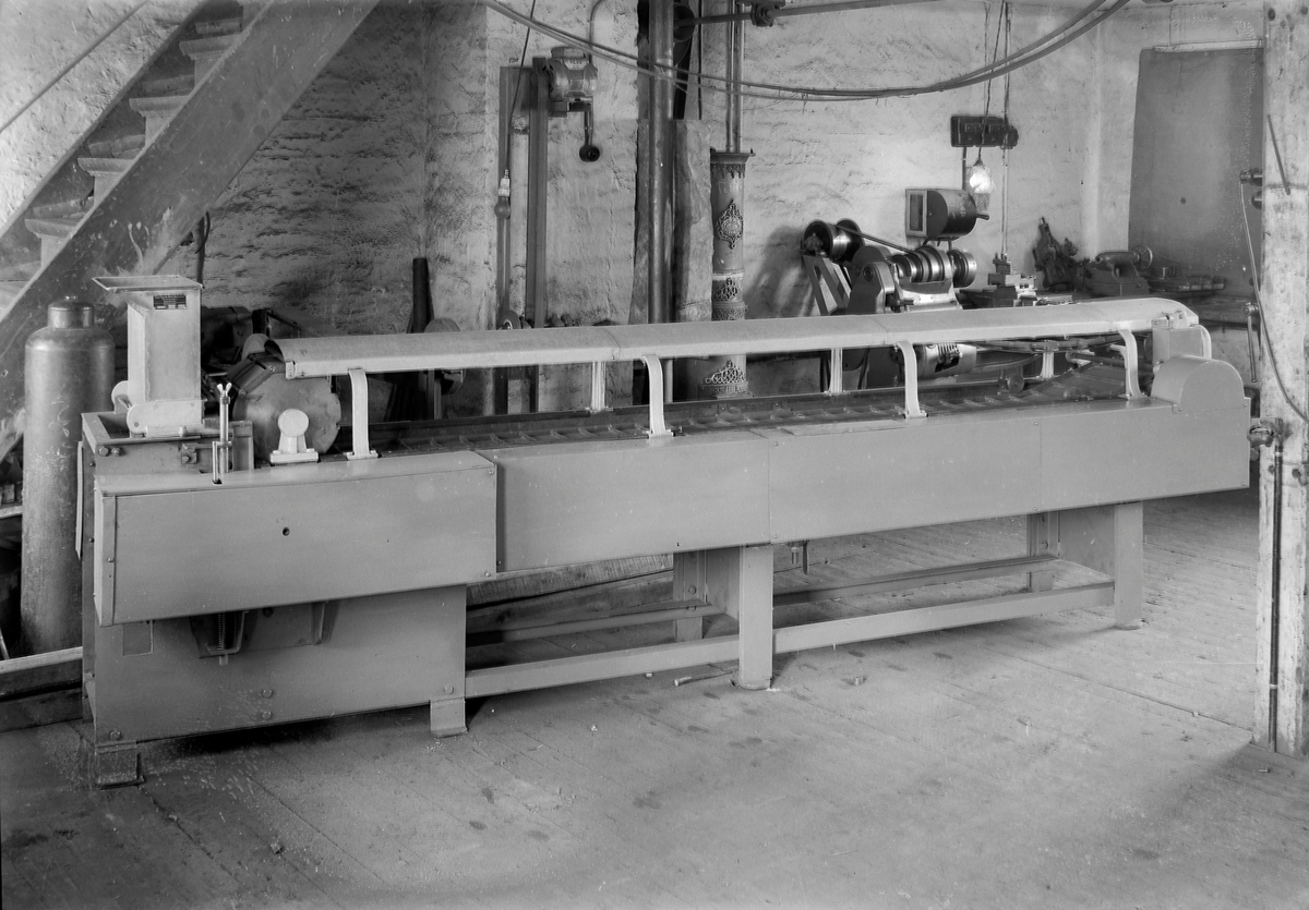Stekemaskin for fisk- og kjøttkaker fra Spjelkavik mekaniske verksted (O. Anhanger & Co. Maskinfabrikk)