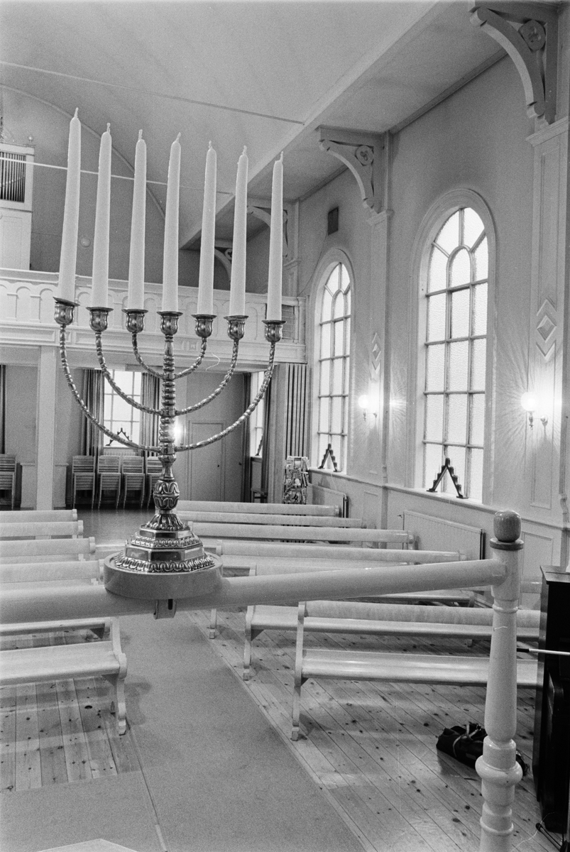 Ljusstake, stora salen, Betaniakapellet, kvarteret Snickaren, Enköping 1984